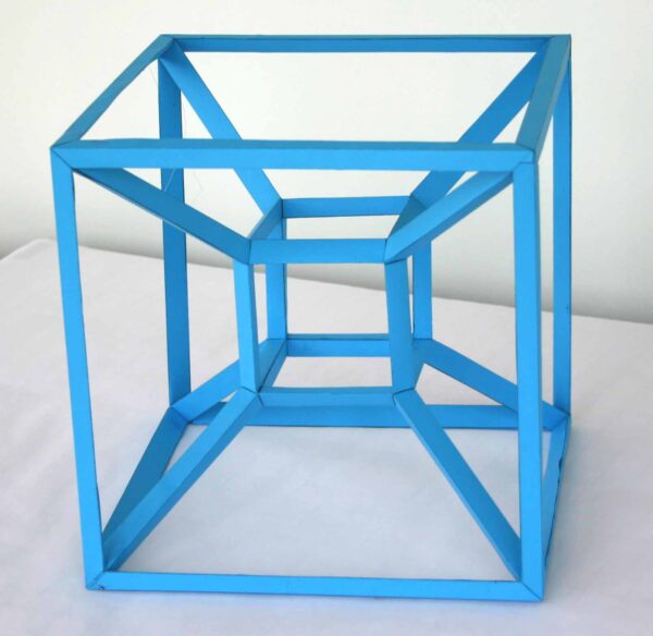 K38aneu Der vierdimensionale Würfel (Hyperkubus, Tesserakt, 8-Zell)