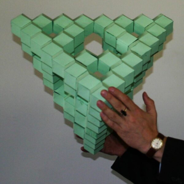 Das Sierpinski-Tetraeder aus Rhombendodekaedern